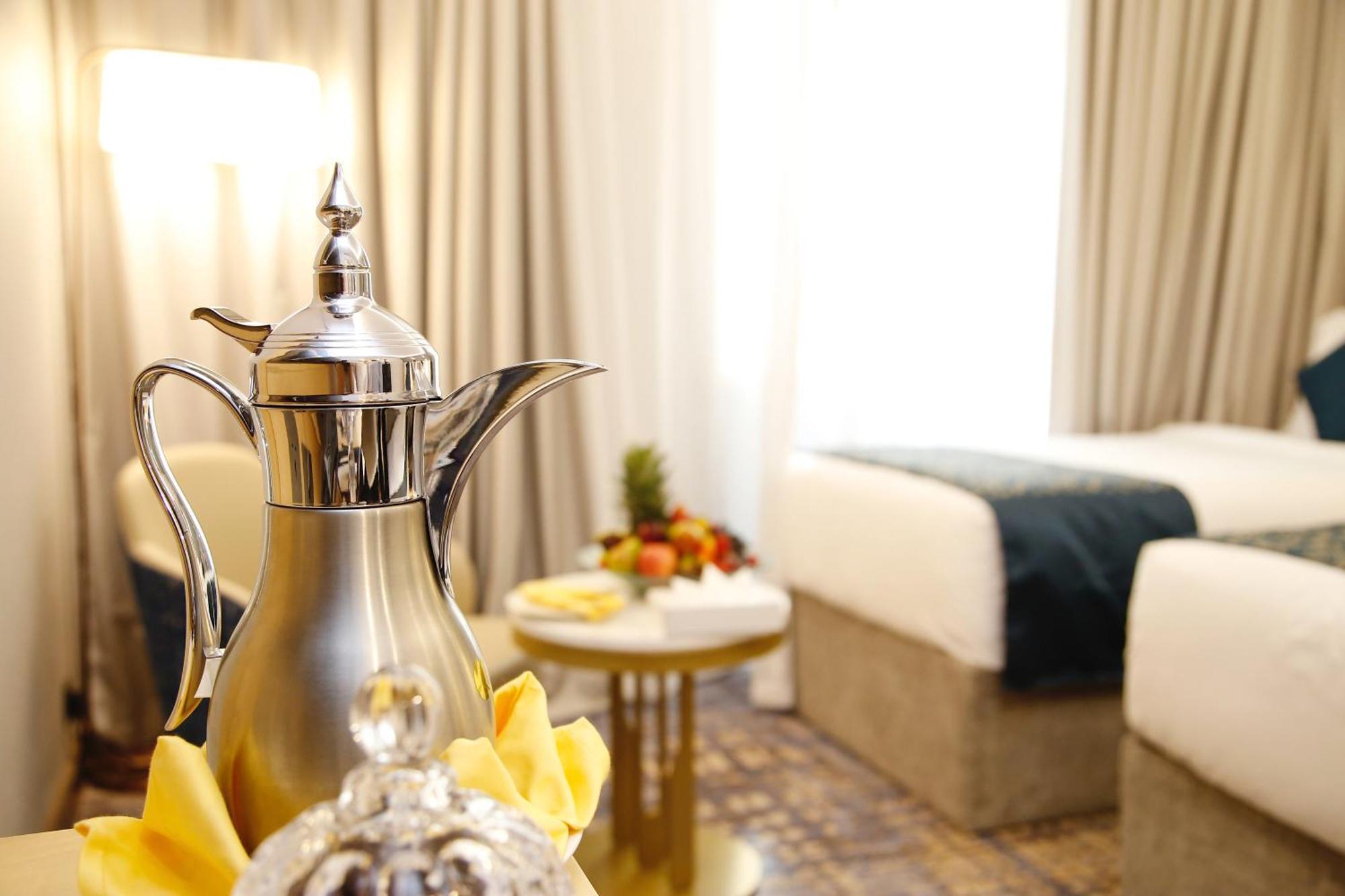 Maden Alrawda Hotel Медина Екстериор снимка A dallah